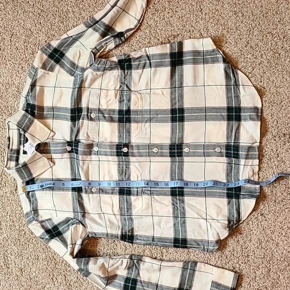 Banana Republic Relaxed Fit Button Shirt - Plaid with cream and green - Picture 8 of 10